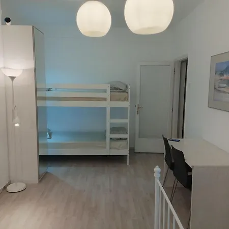 Cosy Flat Helexpo In Old Daire Selanik